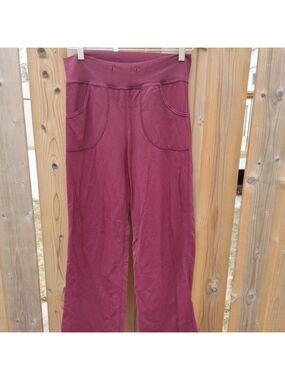 RETRO LULULEMON Still Pants Wide Leg Pants CRANBERRY SIZE 6-8